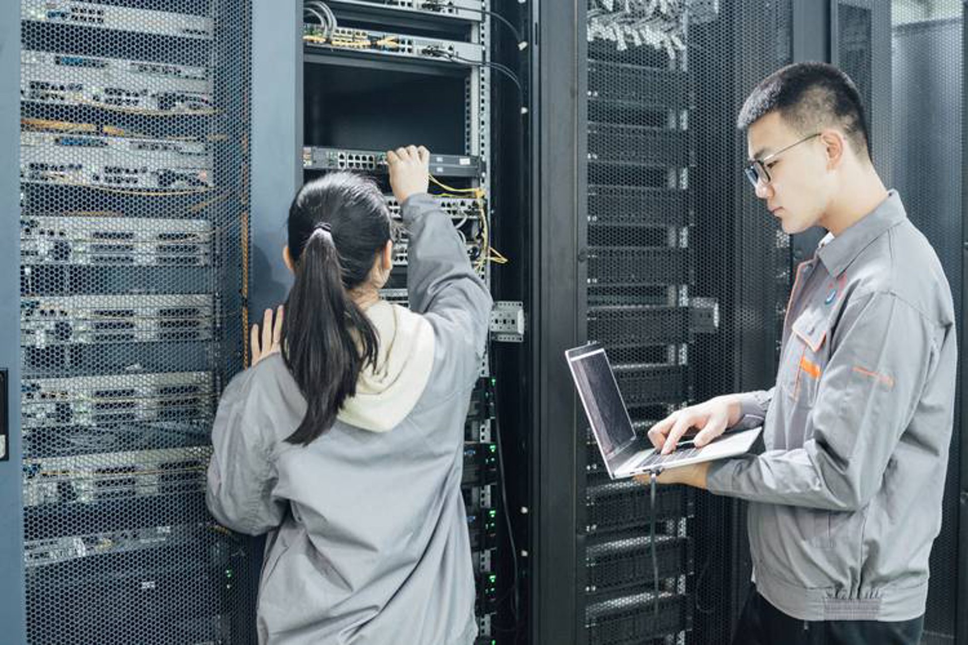 临汾软件开发：企业数字化转型的核心引擎与本地化服务新格局